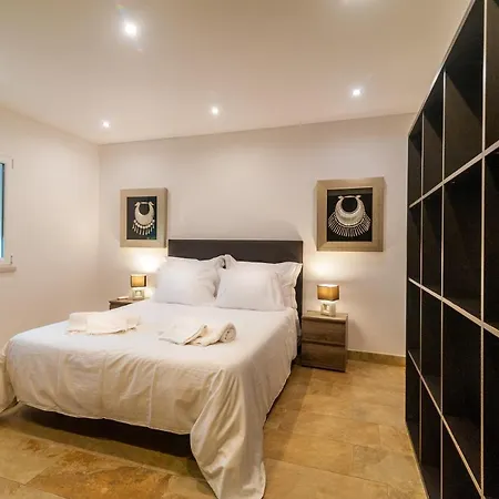 Aqua-jacuzzi-heatable Pool-sauna-gym-snooker * 阿尔布费拉