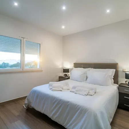 Aqua-jacuzzi-heatable Pool-sauna-gym-snooker 别墅 阿尔布费拉